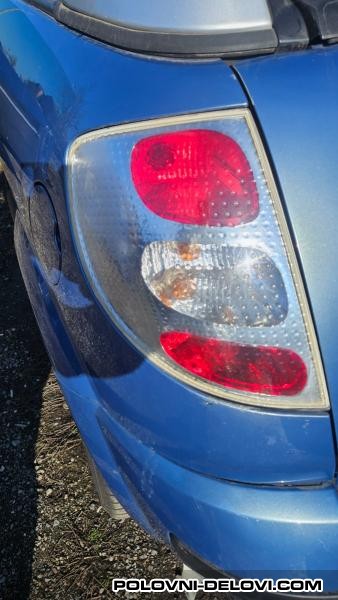 Citroen  C3 Plurier  Svetla I Signalizacija