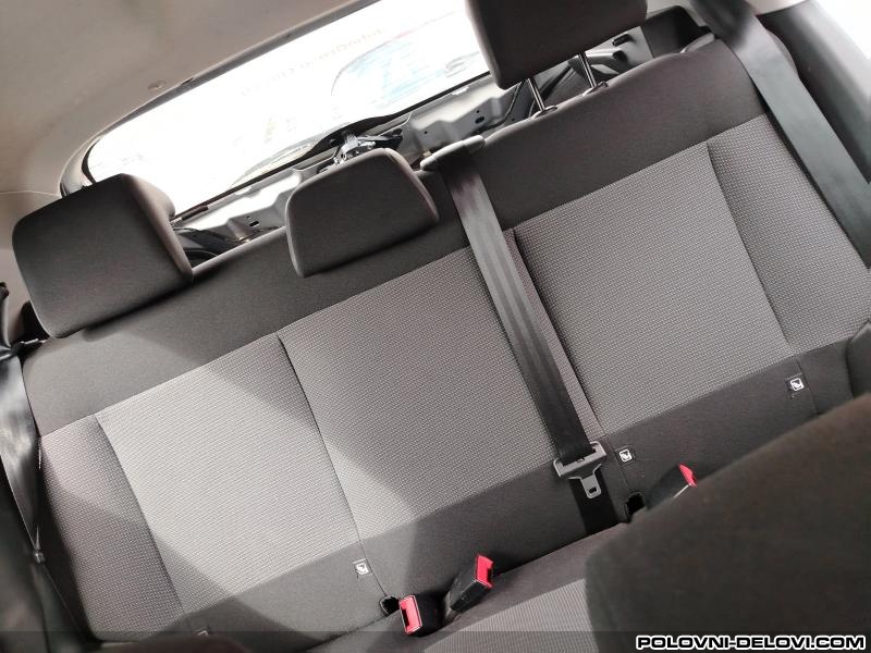 Citroen  C4 Cactus  Enterijer