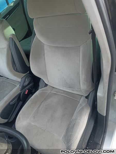 Citroen  C4 Grand Picasso  Enterijer