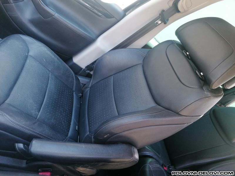 Citroen  C4 Grand Picasso  Enterijer