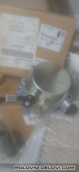 Citroen  C4 Hdi Kompletan Auto U Delovima