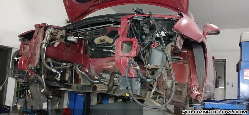 Citroen  C4  Kompletan Auto U Delovima