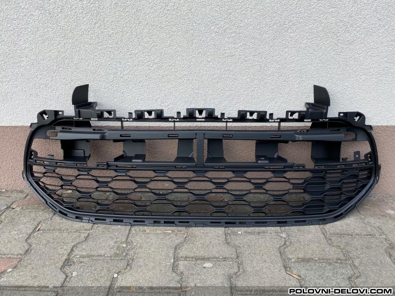 Citroen  C4 Picasso Maska Karoserija
