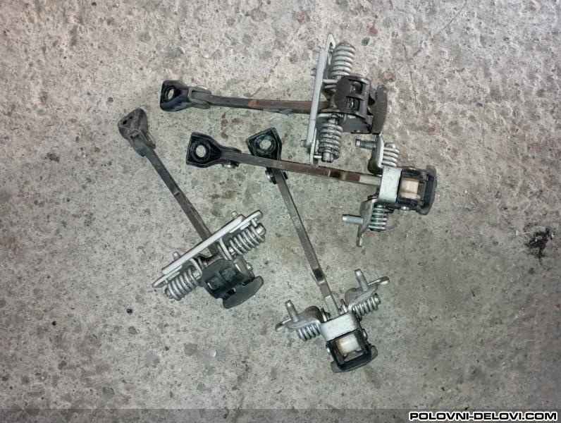 Citroen  C4 Picasso  Razni Delovi
