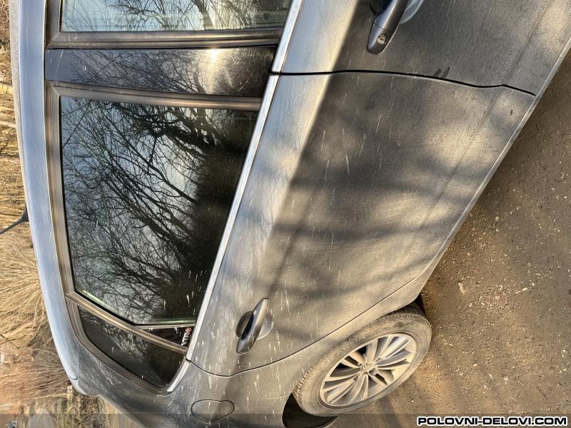 Citroen  C4 Zadnja Desna Vrata  Karoserija