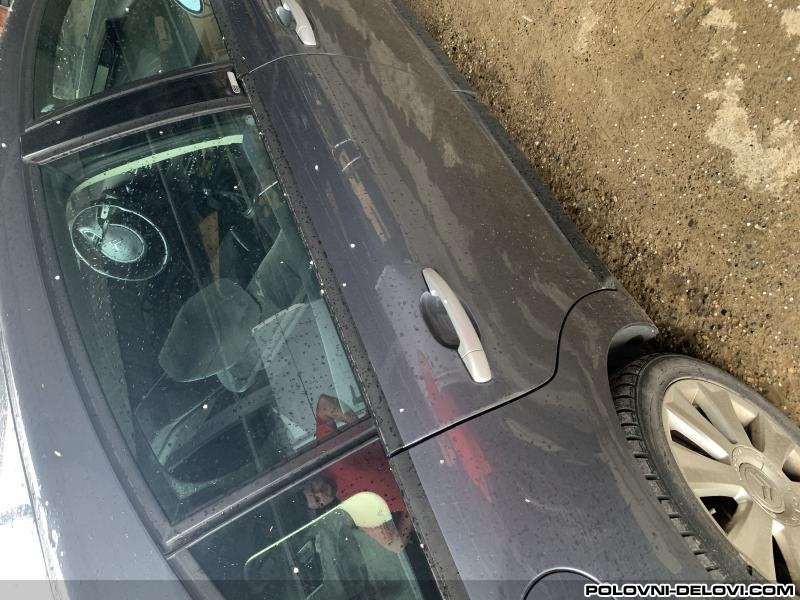 Citroen  C4 Zadnja Desna Vrata Karoserija
