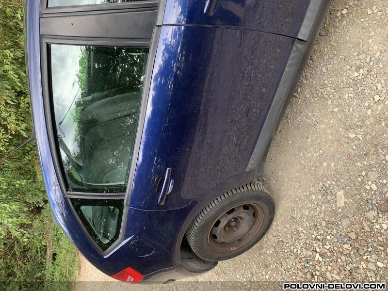 Citroen  C4 Zadnja Desna Vrata Karoserija