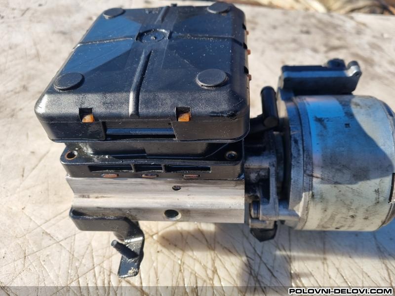Citroen  C5 2.0 Hdi Amortizeri I Opruge