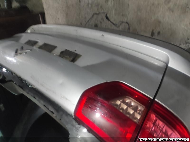 Citroen  C5 Citroen C5 III X7  Svetla I Signalizacija