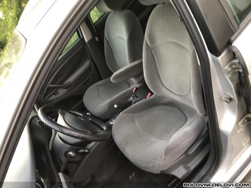 Citroen  C5  Enterijer