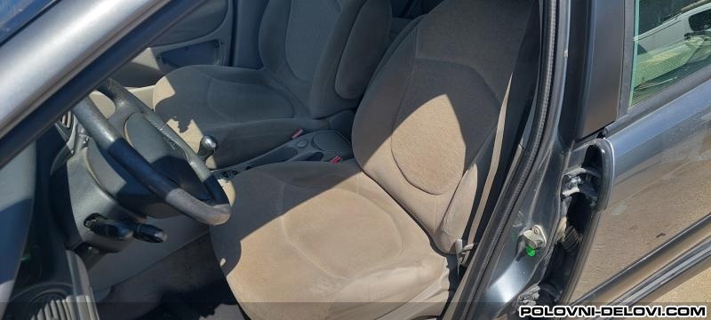 Citroen  C5  Enterijer
