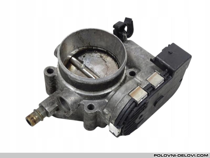 Citroen  C5 Klapna Gasa Motor I Delovi Motora