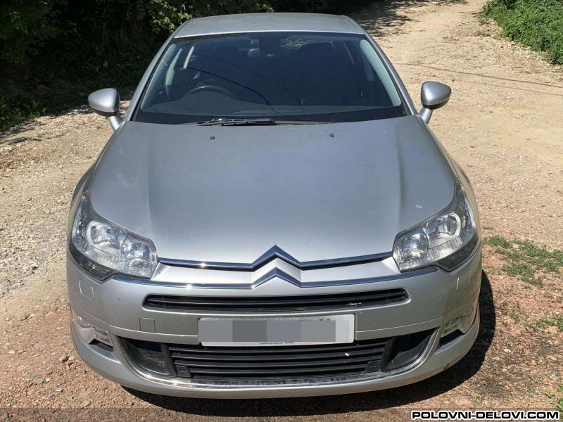 Citroen  C5 Maska U Braniku Karoserija