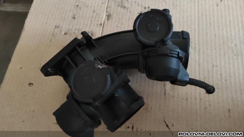 Citroen  C8 2.0 HDI Motor I Delovi Motora