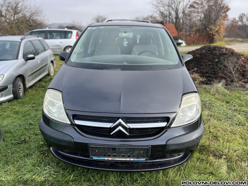 Citroen  C8  Kompletan Auto U Delovima