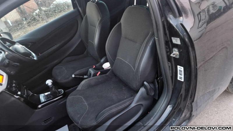 Citroen  DS3  Enterijer