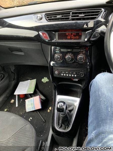 Citroen  DS3  Enterijer