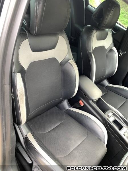 Citroen  DS4 Pojasevi Enterijer