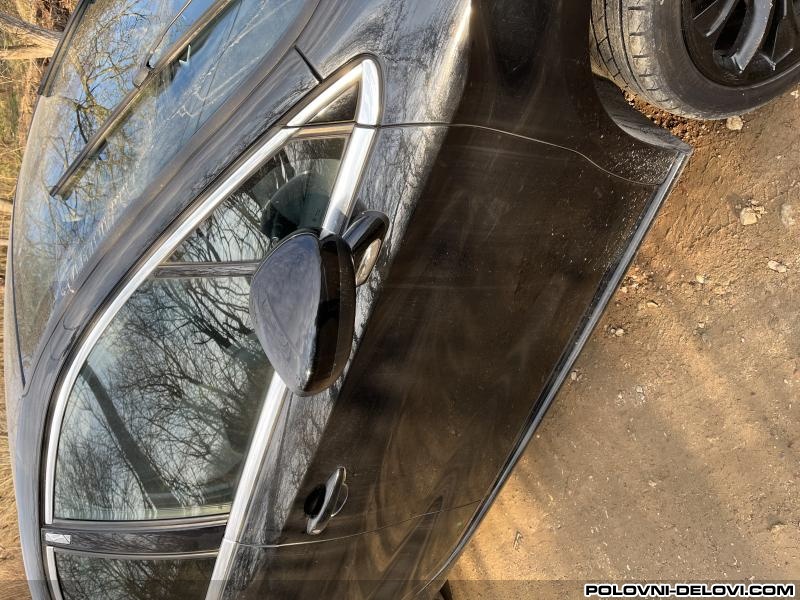 Citroen  DS4 Prednja Desna Vrata Karoserija