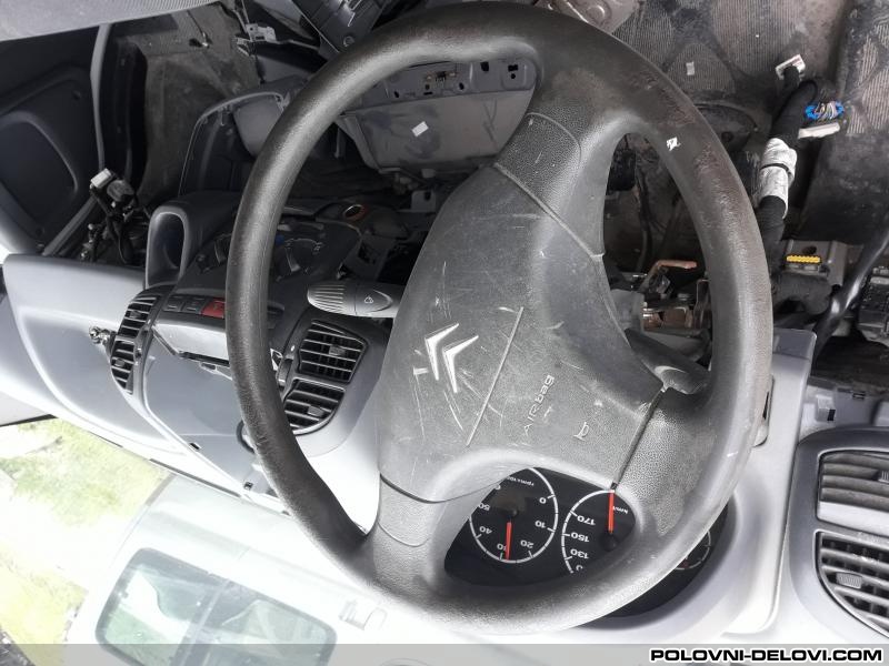 Citroen  Jumper 20jtd Kompletan Auto U Delovima