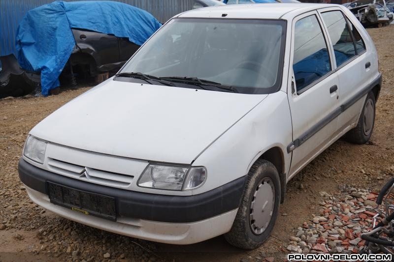 Citroen  Saxo Bela 5 Vr Kompletan Auto U Delovima