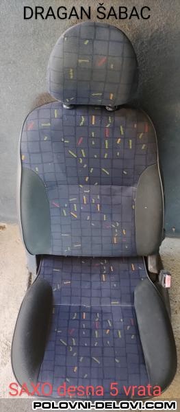 Citroen  Saxo Sediste  Enterijer