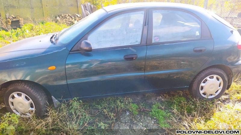 Daewoo  Lanos  Svetla I Signalizacija