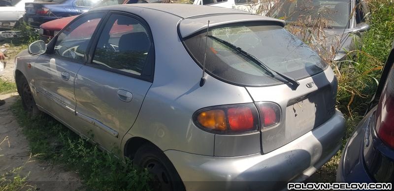 Daewoo  Lanos Zeleznik Kompletan Auto U Delovima