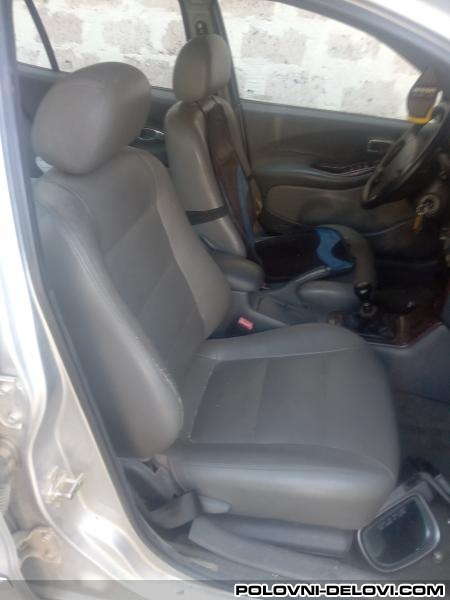 Daewoo  Leganza  Enterijer