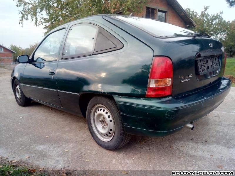 Daewoo  Nexia 1.5 Benz. Kompletan Auto U Delovima