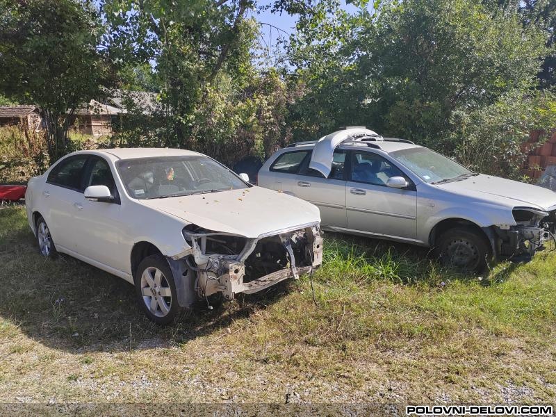 Daewoo  Nubira 2.0d Kompletan Auto U Delovima