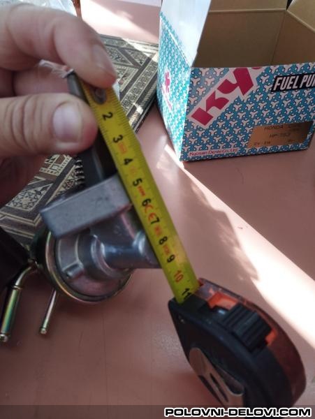 Daihatsu  Applause  Kompletan Auto U Delovima