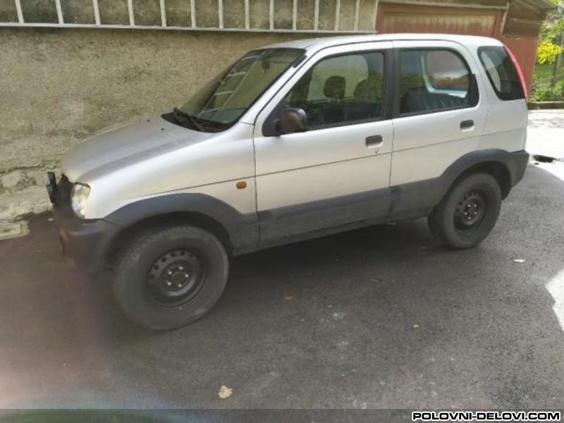 Daihatsu  Terios 1.3i Kompletan Auto U Delovima