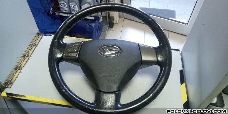 Daihatsu  Terios  Kompletan Auto U Delovima