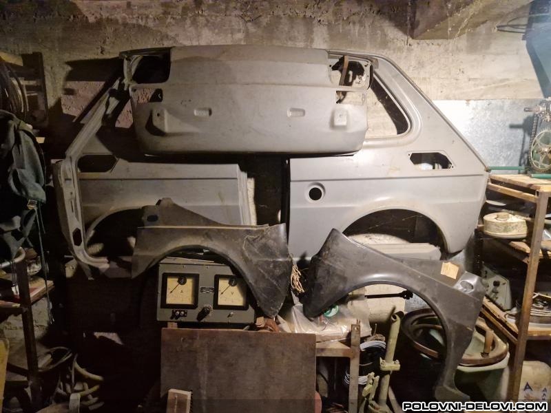 Fiat  126 P Karoserija