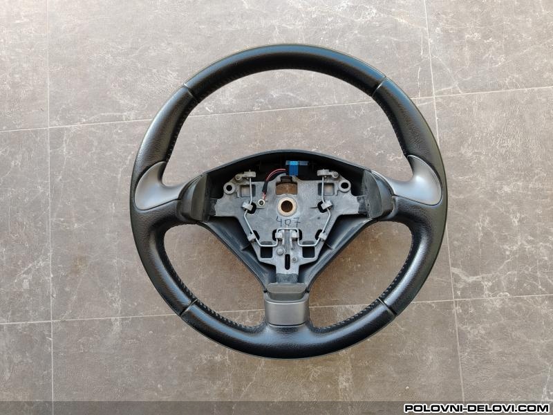 Fiat  500  Enterijer