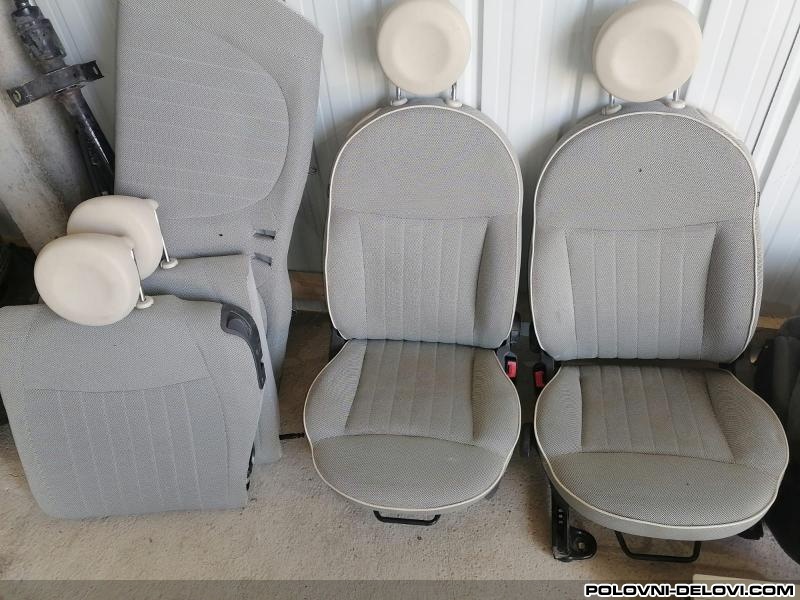 Fiat  500  Kompletan Auto U Delovima