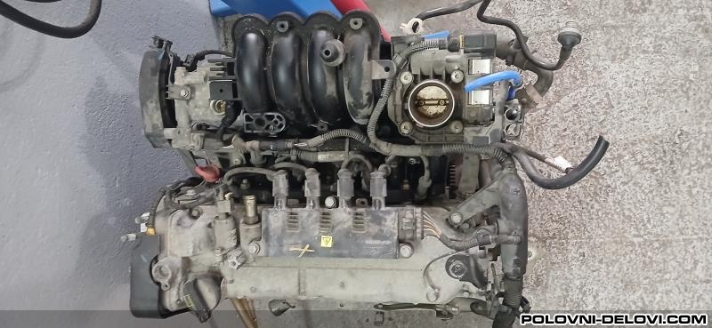 Fiat  500 L 1.4 B Motor I Delovi Motora