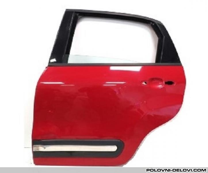 Fiat  500 L  Kompletan Auto U Delovima