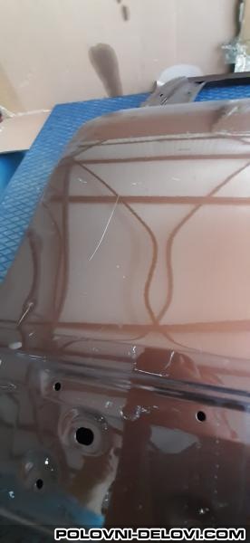 Fiat  500 L Zadnja Leva Vrata Karoserija
