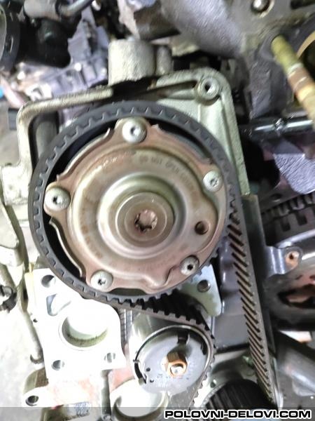 Fiat  500 Remenica Bregaste Motor I Delovi Motora