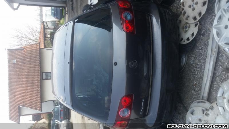 Fiat  Croma 1.9 Mdj Kompletan Auto U Delovima