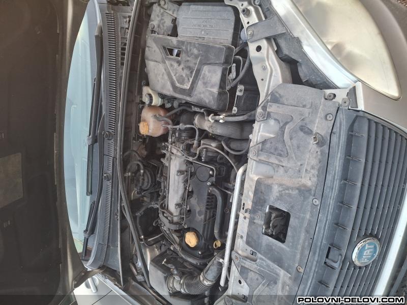 Fiat  Croma 1.9JTD Kompletan Auto U Delovima
