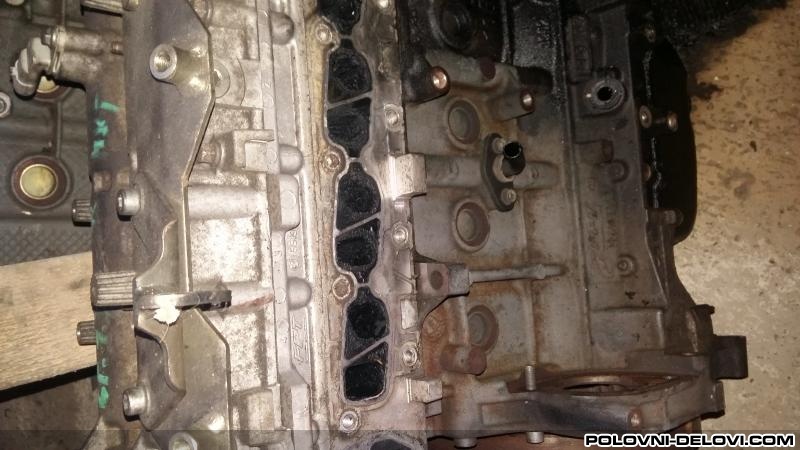 Fiat  Croma Motor 1.9 150 Konja Kompletan Auto U Delovima