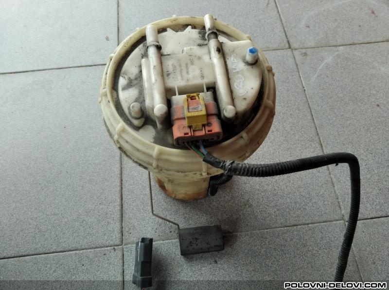 Fiat  Croma Pumpa Goriva Razni Delovi