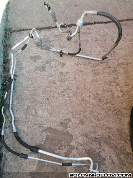 Fiat  Croma  Razni Delovi