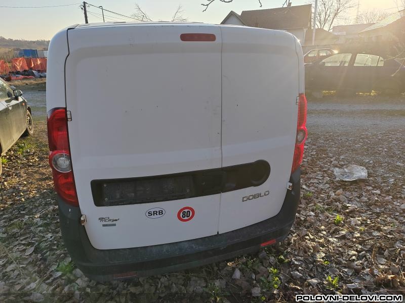Fiat  Doblo 1.3mjet Kompletan Auto U Delovima