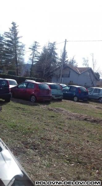 Fiat  Doblo  Kompletan Auto U Delovima