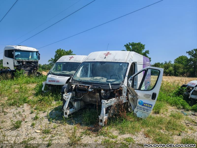 Fiat  Ducato 2.3mjet Kompletan Auto U Delovima