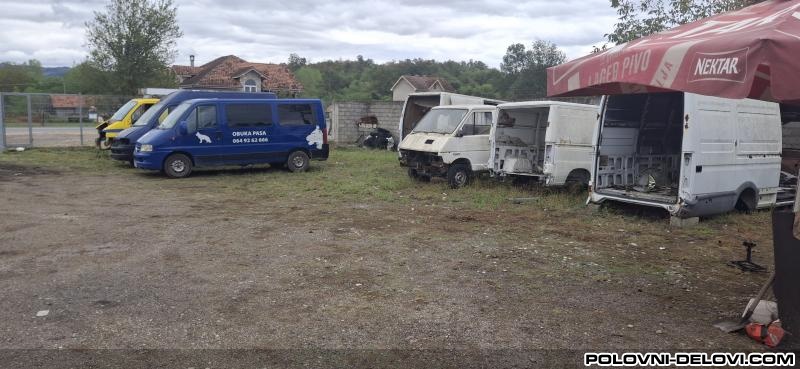Fiat  Ducato Jtd Kompletan Auto U Delovima